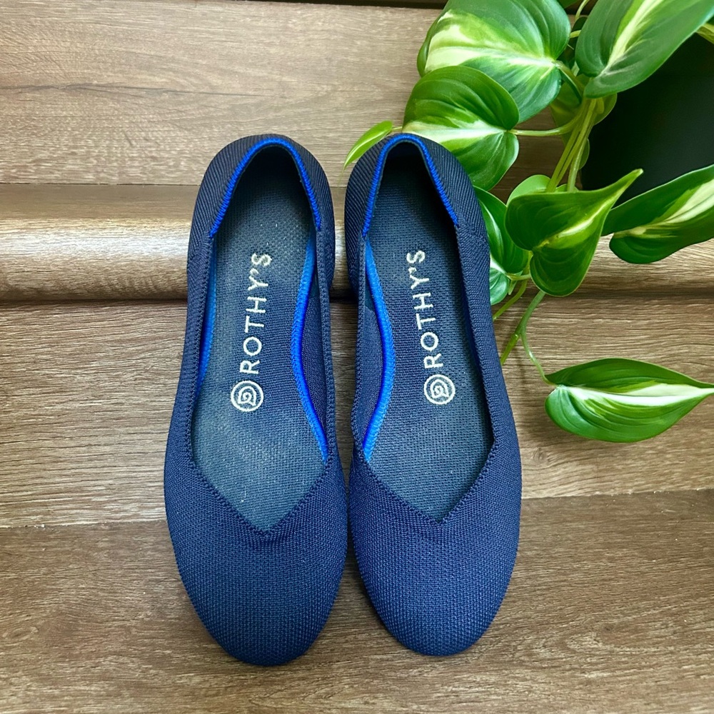 Rothy’s The Flat Navy 7.5, Washable, Perfect Condition